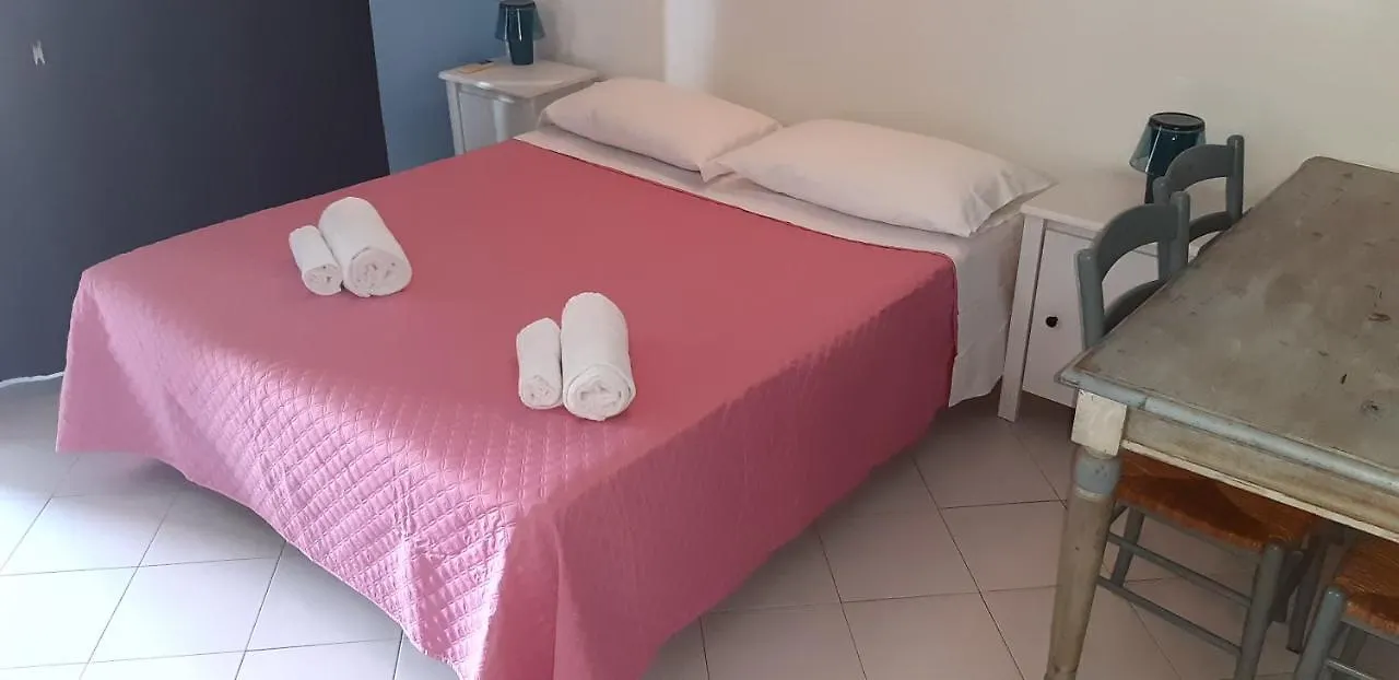 Il Piccolo Rifugio A Due Passi Dalla Costa, Cozy Studio Porto Rotondo Apartment