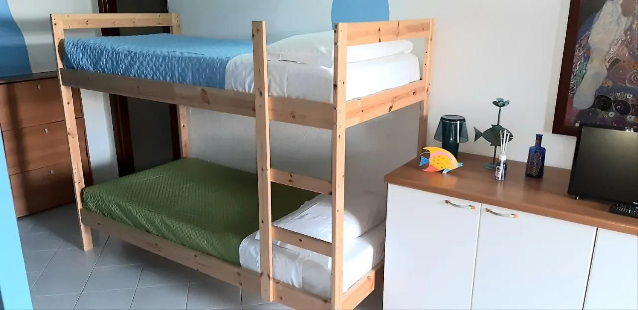 Il Piccolo Rifugio A Due Passi Dalla Costa, Cozy Studio Porto Rotondo 0*,